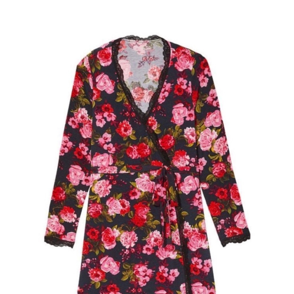 VICTORIA'S SECRET
Modal Wrap Robe & Lace Slip - Picture 6 of 12